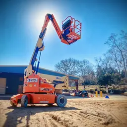 2013 JLG E400AJPN Articulating Boom Lift