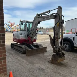 2019 Takeuchi TB250-2CR Mini Excavator