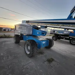2015 Genie S-85 Boom Lift