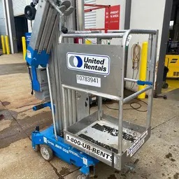 2018 Genie AWP-30SDC Pusharound Lift
