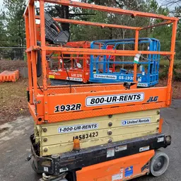 2017 JLG 1932R Scissor Lift