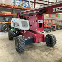 2015 MEC 60JD Boom Lift