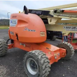 2015 JLG 450AJ Articulating Boom Lift