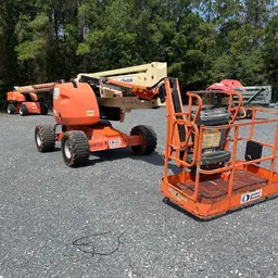 2013 JLG 450AJ Articulating Boom Lift