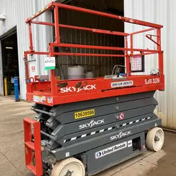 2017 Skyjack SJIII3226 Scissor Lift