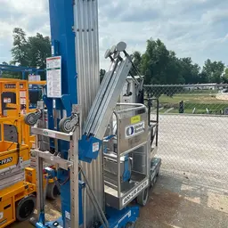 2018 Genie AWP-40SDC Pusharound Lift