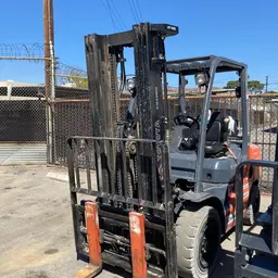 2018 Toyota 8FGU30 Warehouse Forklift