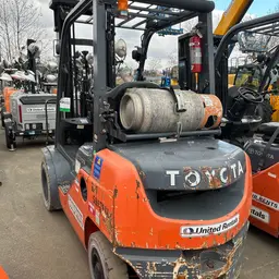 2018 Toyota 8FGU25 Warehouse Forklift