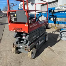 2017 Skyjack SJIII3226 Scissor Lift