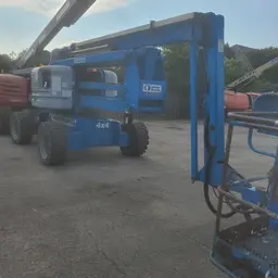 2014 Genie Z-60/34 Articulating Boom Lift