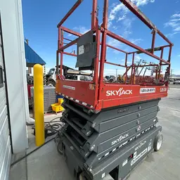 2017 Skyjack SJIII4740 Scissor Lift