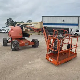 2015 JLG 450AJ Articulating Boom Lift