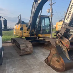 2018 John Deere 210G LC Excavator