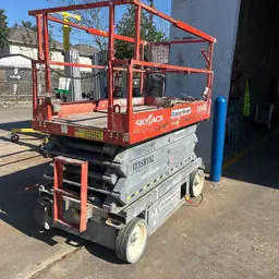 2015 Skyjack SJIII4632 Scissor Lift