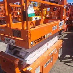 2017 Snorkel S3219E Scissor Lift