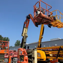 2014 JLG E300AJP Articulating Boom Lift