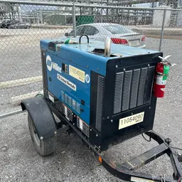 2020 Miller Welders Big Blue 300R Welder