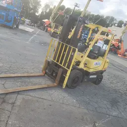 2017 HYSTER H50XT Warehouse Forklift
