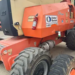 2013 JLG 800AJ Articulating Boom Lift