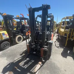 2018 Toyota 8FGU25 Warehouse Forklift