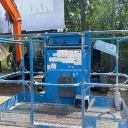 2013 Genie Z-45/25J IC Articulating Boom Lift