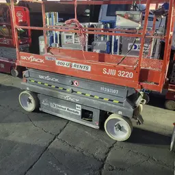 2015 Skyjack SJIII3220 Scissor Lift