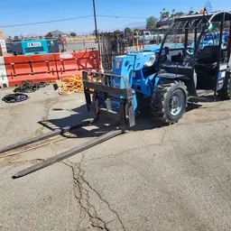 2017 Genie GTH-5519 Forklift