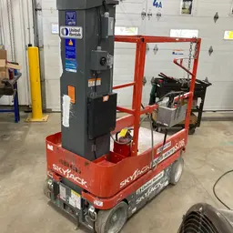 2018 Skyjack SJ16 Self-Propelled One-Person Lift