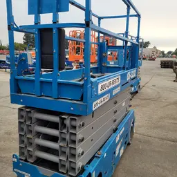 2017 Genie GS-3232 Scissor Lift