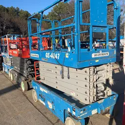 2018 Genie GS-4047 Scissor Lift