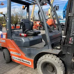 2017 Toyota 8FGU25 Warehouse Forklift