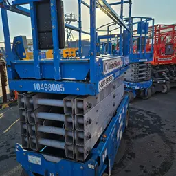2016 Genie GS-3232 Scissor Lift