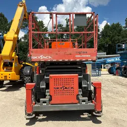 2016 Skyjack SJ8841RT Rough Terrain Scissor Lift