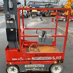 2016 Skyjack SJ12 Self-Propelled One-Person Lift