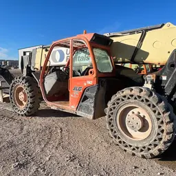 2017 JLG 1055 Forklift
