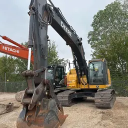 2018 John Deere 245G LC Excavator