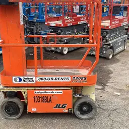2014 JLG 1230ES Self-Propelled One-Person Lift