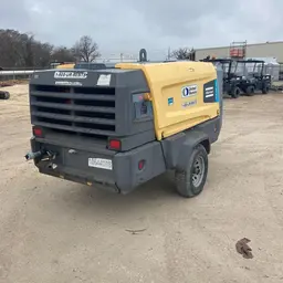 2017 Atlas Copco XAS440JD T4F Air Compressor