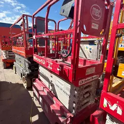 2018 MEC MICRO 19 Scissor Lift