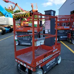 2017 Skyjack SJ12 Self-Propelled One-Person Lift