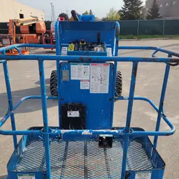 2016 Genie Z-34/22 IC Articulating Boom Lift