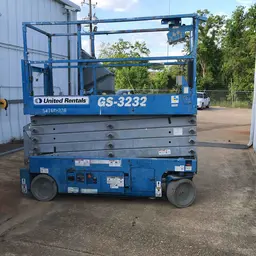 2013 Genie GS-3232 Scissor Lift