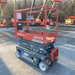 2016 Skyjack SJIII3219 Scissor Lift