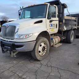 2017 International 4300 Truck