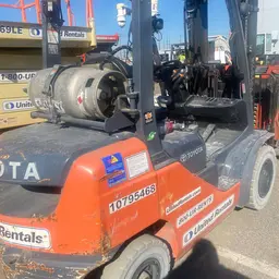 2018 Toyota 8FGU25 Warehouse Forklift