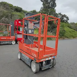 2017 Skyjack SJ16 Self-Propelled One-Person Lift