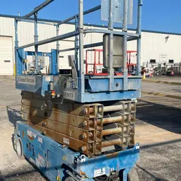 2016 Genie GS-3232 Scissor Lift