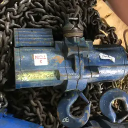 2012 JD NEUHAUS PROFI 3T/6T Hoist