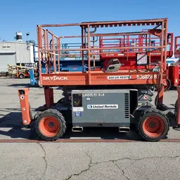 2016 Skyjack SJ6826RT Rough Terrain Scissor Lift