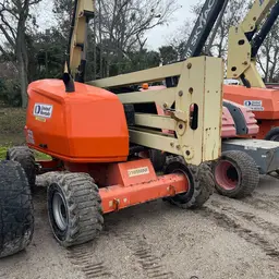 2016 JLG 450AJ Articulating Boom Lift